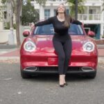 Hony Estrella Instagram - Este es el nuevo Funky Cat By ORA✨ de la marca automotriz Great Wall Motors. Ven y súmate a la tendencia del futuro de los autos eléctricos⚡️, llenos de tecnología y comodidad: -Asientos con sistema de masajes. -Encendido inteligente. -Techo panorámico. -Volante en piel multifuncional y más. 🚘Distribuido por Cathay Group.