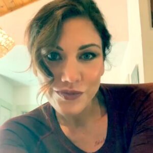 Hope Solo Instagram - #WeekendWinners, the show where you need to win to get in! Isn’t that right @jstlouis16? 
We’ll be on TONIGHT at 7PM ET / 4 PM PT only on @beinsportsusa