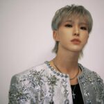 Hoshi Instagram - 🖤🩶🤍