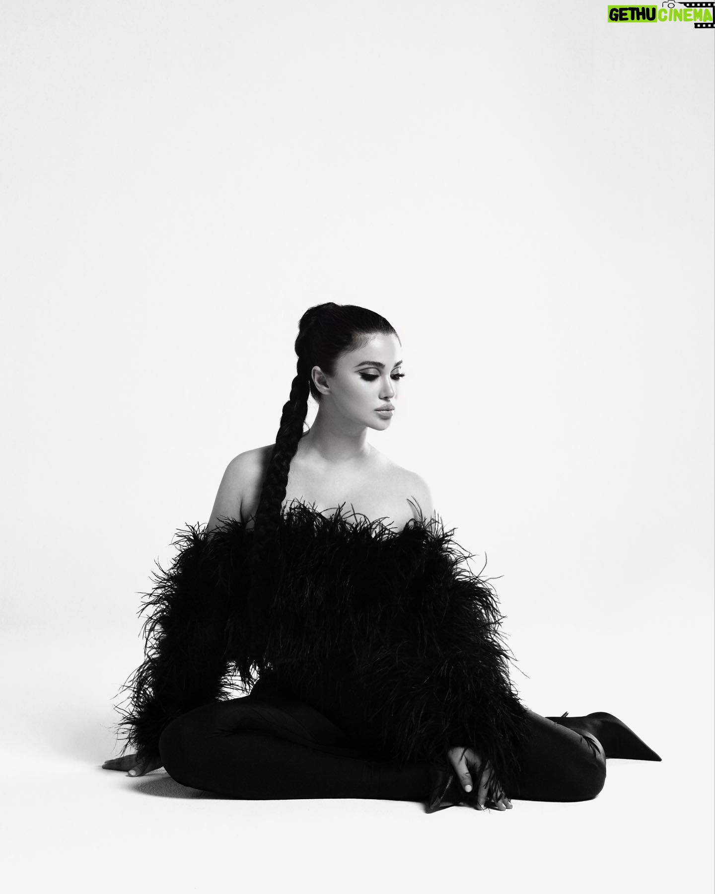 Huda ElEtrreby Instagram - Styled by @mohamedashraff Photographer @mushu_55 Top @soochfashion Pants @balenciaga Makeup @agneshkah Hair @shehabb.adel @revesalondebeaute
