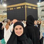 Huda ElEtrreby Instagram - يارب سنة جديدة سعيده علينا كلنا وعلي اخواتنا في فلسطين 🤍🤍🤍
