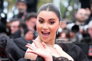 Huda ElEtrreby Instagram - Until i found you @festivaldecannes 

Jewellery @abdullahsakkijhajewelry