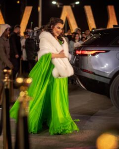 Huda Husain Instagram - #joyawards2023 شكرا لكم على هذه الاحتفاليه الرائعه .. استمتعنا 🇸🇦. @labourjoisie @ballystudio @miskjewellery @mahmeed_stylist 💚💚💚