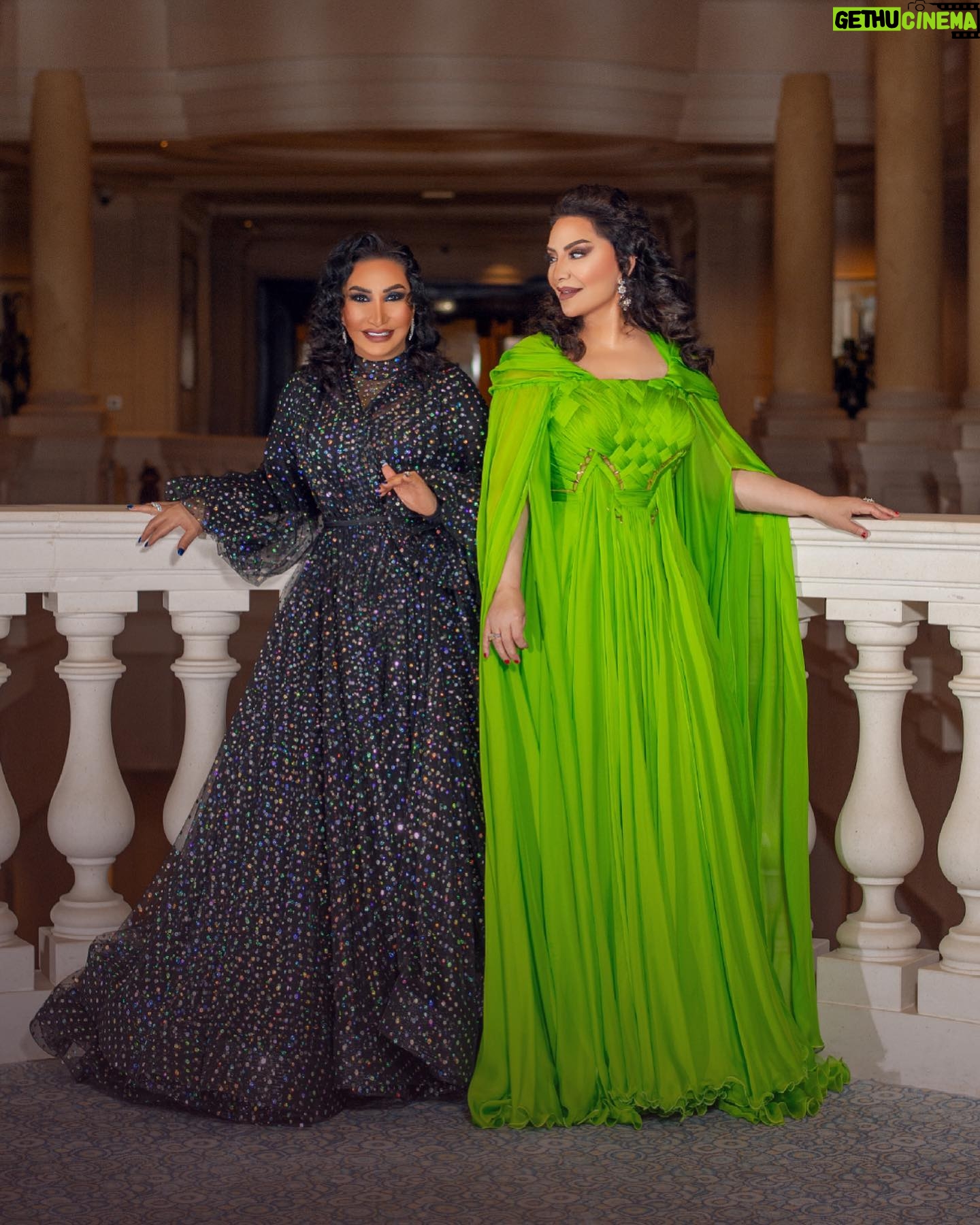 Huda Husain Instagram - 💚💫💚⭐️💚LOVE YOU ALL