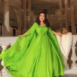 Huda Husain Instagram - 💚💫💚⭐️💚LOVE YOU ALL