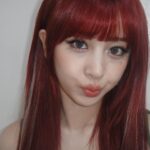Huh Yun-jin Instagram - :)