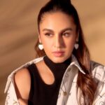 Huma Qureshi Instagram – Looks 🫶 

Styled by @sanamratansi
Team @sanjamkaur92 @navikshajain
@nancyladdha
Wearing @aroundthecityshop
@spiffypublicrelations
Earrings @hannan.jewelry
Rings @azgaofficial
Heels @taoparis.in
Hair @rakshandairanimakeupandhair
Makeup @ajayvrao721