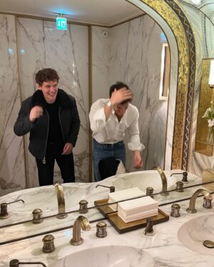 Hunter Doohan Instagram - As a recovering picky eater, pic 2 had me feeling ~cultured~