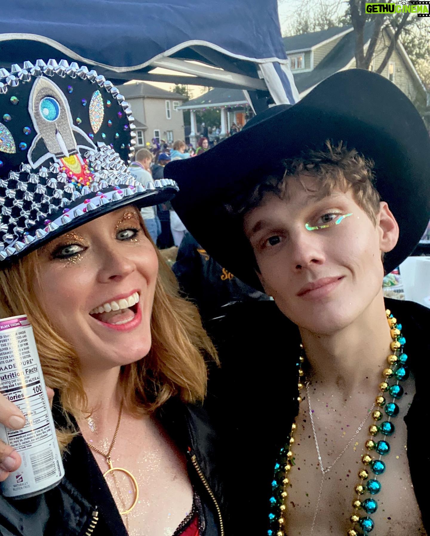 Hunter Doohan Instagram - Mardi Gras with friends 🙃