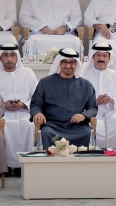 Hussain Al Jassmi Instagram - نعم نايد مثل زايد .. وفي الكايد أسد مغوار #حامي_الدار #محمد_بن_زايد