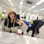 Hwang Jung-eum Instagram – 오늘하루 시작해보까나🤣🤭🤗😁😂