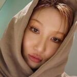 Hwasa Instagram - 씻으러가는길은 정말 멀다