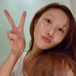 Hwasa Instagram – 씻으러가는길은 정말 멀다