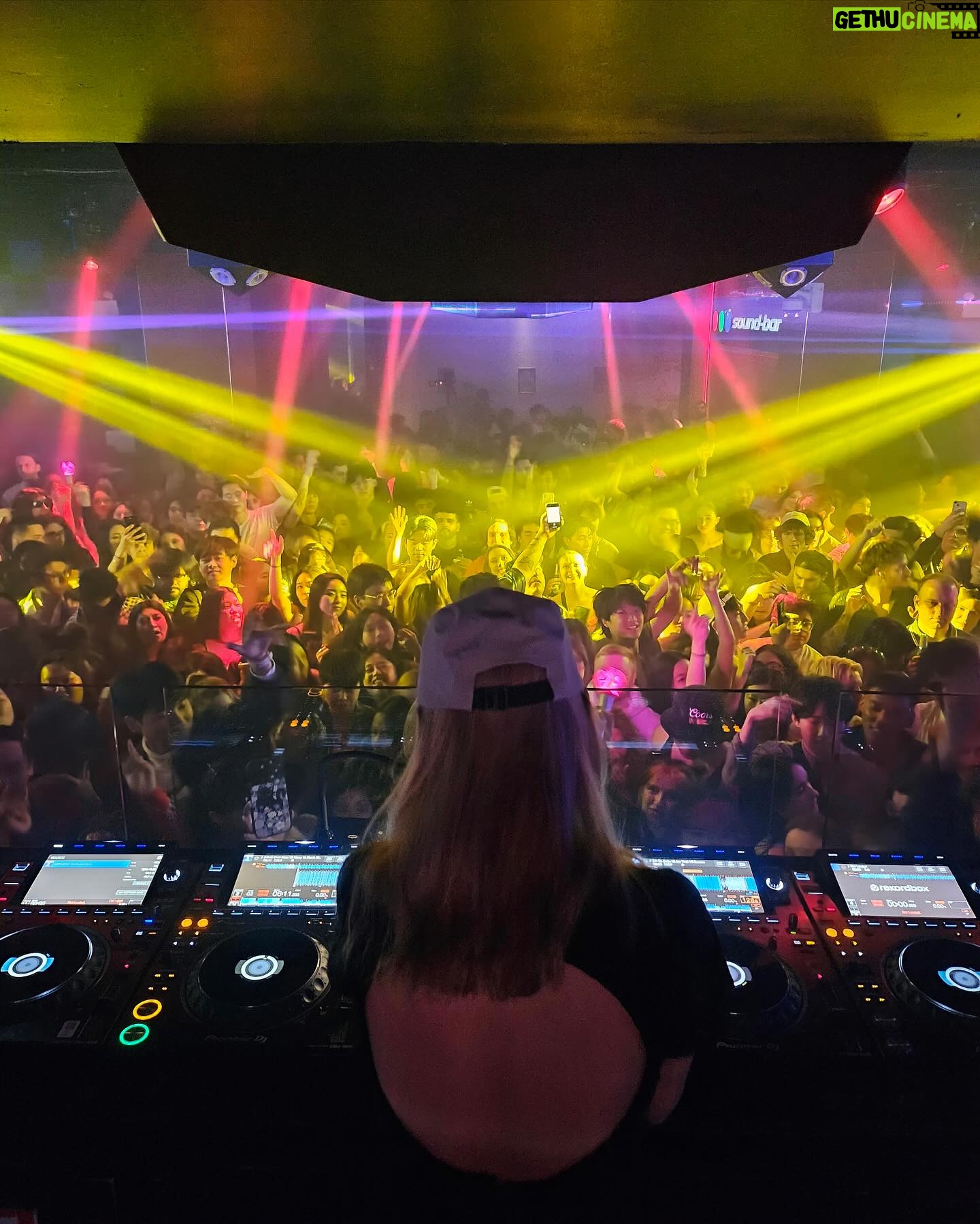 Hyoyeon Instagram - C H I C A G O 🎻 . #DJHYOTOUR #DJHYOTOUR2024 #DJHYOTOUR2024_CHERRYBLOSSOM #HYO #효연 #GirlsGeneration #소녀시대