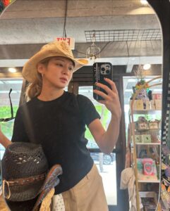 Hyoyeon Instagram - #AUSTIN . . . 🍺