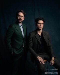 Ian Hecox Instagram - wow we won thiccest dumpy!! thank you @streamys🥇 Anthony- Suit & shoes @johnvarvatos Shirt @allsaints Jewelry @davidyurman Stylist @rhondaspiesstylist Ian- Suit @viggotailoring Shirt @tedbaker Shoes @scarosso Stylist @rhondaspiesstylist