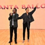 Idina Menzel Instagram – I’ve never been more proud of my dear friend Fanta. She has taught me way more about life than anything I could have taught her. She is an inspiration and a light for anyone who is lucky enough to meet her. I love you Fanta. 🧡 Link in my Story to watch her full poetry performance on the @tamronhallshow.
@fantaratty @abroaderway