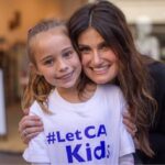 Idina Menzel Instagram - I continue to be proud of my cousin and niece for what they do for our kids. At 13, my niece has already testified before the California legislature working to pass SB 635 the #LetCAKidsHear bill, which will provide hearing aid coverage for 20,000 kids in California. This bill is now on @GavinNewsom’s desk awaiting his signature.