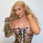 Iggy Azalea Instagram - ✌️