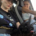 Ilayda Akdoğan Instagram - benim canim serram hayatta senin kadar cok sevdigim o kadar az insan var ki. her arkami dondugumde orda oldugun, tum hayallerimi bana inanarak dinledigin, gercekligin, kendin olusun, enerjin ve seni sen yapan her seyle benim ayaklarimi daha saglam yere basmama yardimci oldugun icin tesekkur ederim♥️ sen bir insanin hayal edebileceginden bile daha iyi bir dostsun. 24 saatimi birlikte gecirebilecegim askim. iyisiyle, kotusuyle daha nicelerine. yan yana dileklerimizi gerceklestirecegimiz yillar var onumuzde. iyi ki dogdun, iyi ki hayatimdasin🩷