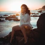 Ilean Almaguer Instagram – Earth is what we all have in common.🌏
La tierra es lo que todos tenemos en común. 🌊 

#smallchanges #respect #love 

📸 @esquedachris 💚🙌🏻