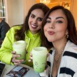 Ilean Almaguer Instagram – Cuando se juntas dos amantes del matcha y de la platicada @jessikgarza 🍵🤪

Happy Sunday!

#friends #people #matcha