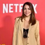 Ilean Almaguer Instagram - De la premier #yourplaceormine @netflix @netflixlat 💖 #romcom #fun