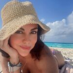 Ilean Almaguer Instagram - Vitamin D ✨ #cancun #family #time