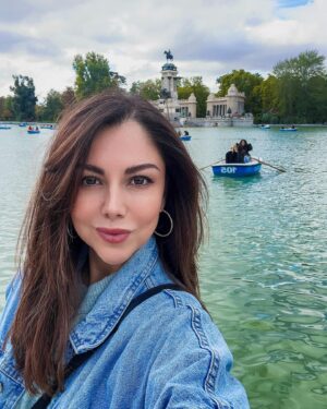 Ilean Almaguer Instagram - #madrid 🇪🇸 

Un poco de este maravilloso lugar . ✨
