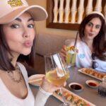 Ilean Almaguer Instagram – Un año más celebrando Galentine’s day. Fin de semana de amigas en #newportbeach 
What a fun weekend! @jessikgarza 💕 
#friends #love #fun