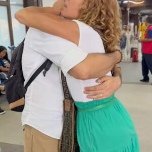 Iliana Calabró Instagram - Nada más reconfortante que el abrazo de un hijo… gracias por tanto amor, hasta pronto Nico…❤️