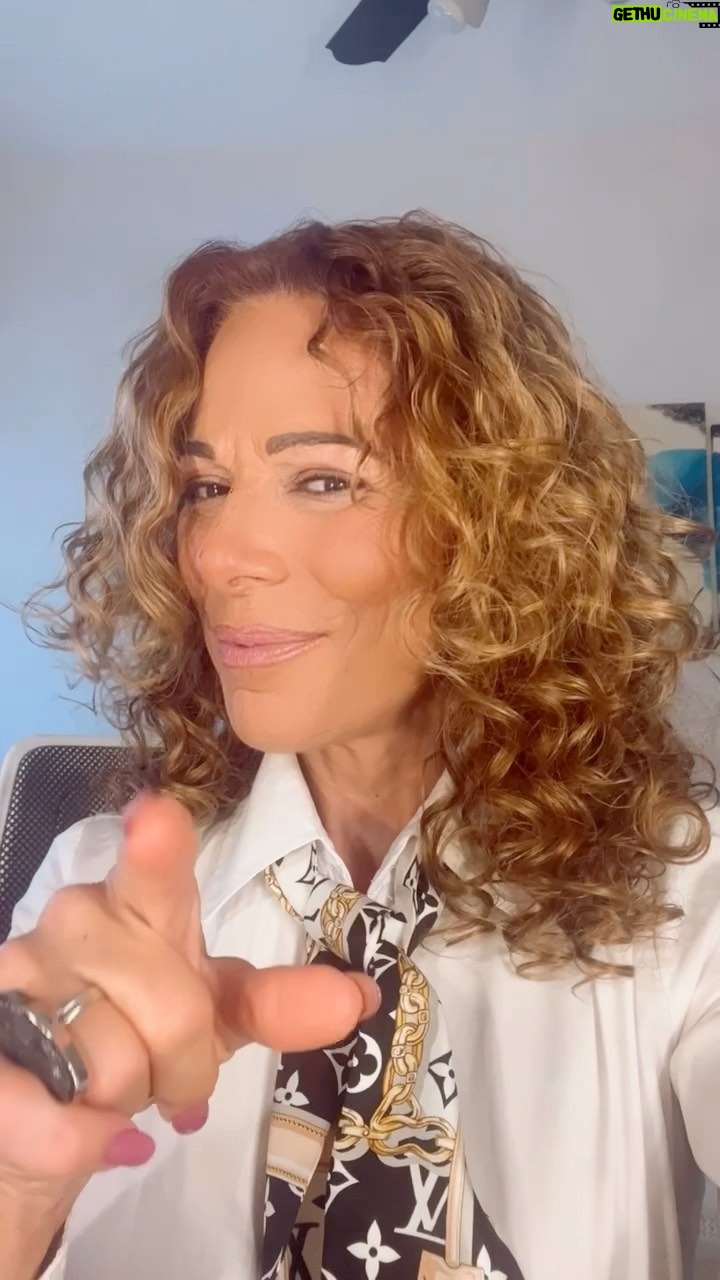 Iliana Calabró Instagram - Una belleza para compartir… de la nueva colección de @andressa_lingerie … cuál fue la prenda que te dejó mejores recuerdos? Contame que te leo…