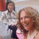 Iliana Calabró Instagram - Feliz cumple mamita!!! Siempre a tu lado más allá de las distancias… esta semana lo festejamos juntas en Córdoba! El equipo de @infovivituexperiencia te espera ansioso!!! Hago mias tus palabras: _Año nuevo vida la misma… agradecida de la mamá que tengo!! Sos un 10 Coquita😍❤️ Dios te bendiga con salud🙏