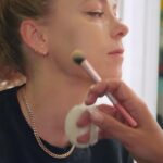 Iliza Shlesinger Instagram – From rocking mom jeans to stealing baby teeth, Iliza reveals some of her insights of motherhood.👖🫶
Give Mom the gift of laughter this Mother’s Day via the link in bio!