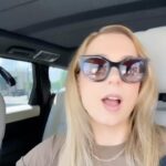 Iliza Shlesinger Instagram – We all want long hair. Don’t cancel me because I tell the truth 💇‍♀️ 🐙