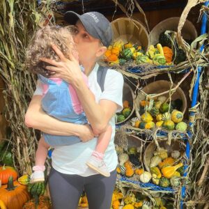 Iliza Shlesinger Instagram - My valentines!! ❤️
