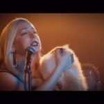 Iliza Shlesinger Instagram - Finally, a movie for all the people who sing to their pets 🐶🐱🐦 For the old school fans - Happy 4th birthday to my sketch show! 👩‍🎤⚓️👄🍊🐕🍕🎲👩‍🍳💪 grab your tiny dog and watch Iliza Shlesinger Sketch Show on @netflix in celebration! @netflixisajoke