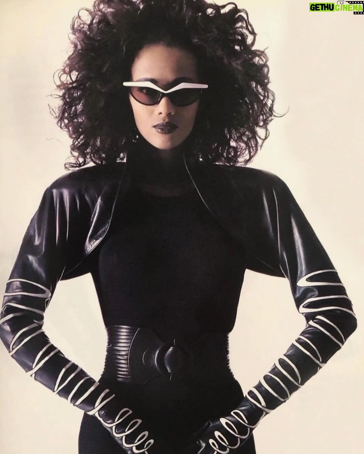 Iman Instagram - RIP #ClaudeMontana He designed for the whole look of a woman..hair, makeup, attitude.. and of course, he gave her power with that SHOULDER POWER … very operatic and very dramatic! You will be missed #ClaudeMontana
