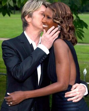 Iman Instagram - Someday… I’ll be in your arms again.
Happy Forever Valentine #BowieForever
