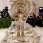 Iman Instagram - #FBF: MET GALA Edition! 1. 2021 “In America: An Lexicon of Fashion” wearing @harrisreed x @dolcegabbana 2. 2011 “Alexander McQueen: Savage Beauty” wearing @stellamccartney 3. 2009 “The Model as Muse: Embodying Fashion” wearing @donnakaran 4. 2003 “Goddess: The Classical Mode” wearing @donnakaran 5. 1999 “Rock Style” wearing @gucci by @tomford 6. 1997 “Versace” wearing Gianfranco Ferré Link in bio for more on all my past Met Gala looks! #IMANarchive #MetGala