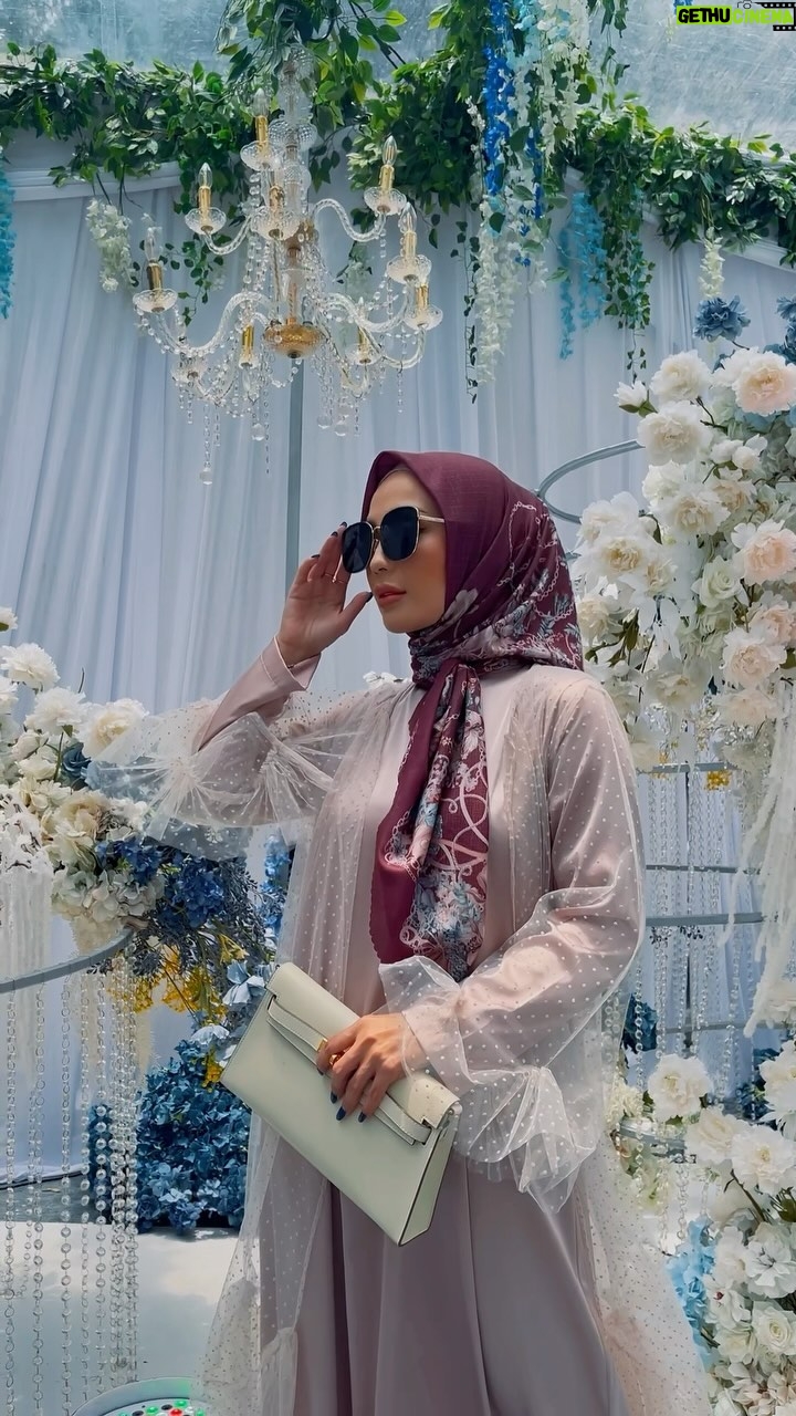 Imel Putri Cahyati Instagram - Semua butuh perjuangan.. Mari kita berjuang lewat jalur langit ♠️