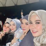 Imel Putri Cahyati Instagram - Wearing @wiwiekhatta.id collection 😍