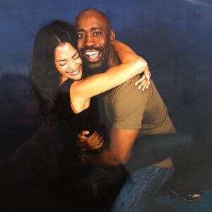 Inbar Lavi Instagram - The love is real 🍎
————————————————————————
Thank you all for coming from far and wide to embrace us tightly————————————————————————-
@lesleyannbrandt @aimeegarcia4realz @dbwofficial @lucifernetflix @creationent #LUCICON