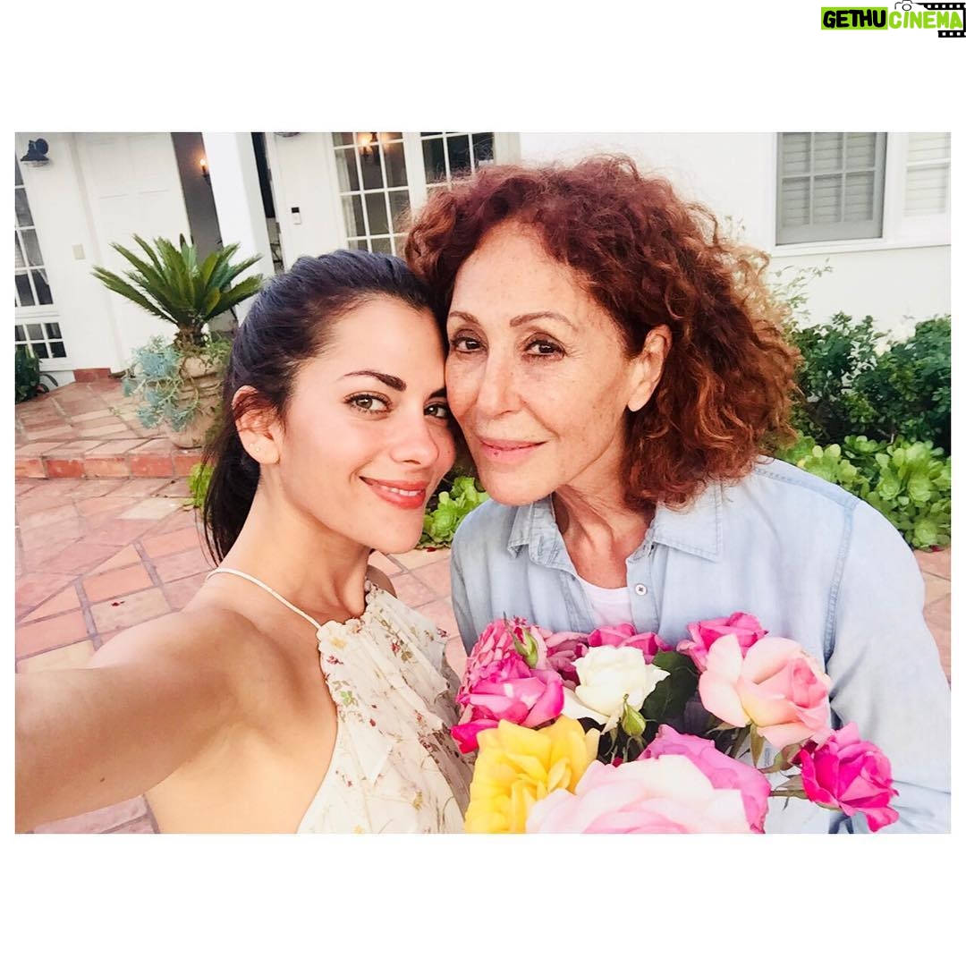 Inbar Lavi Instagram - Happy Birthday Doda Batia, you make the rockin world go round 🌺