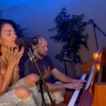 Inbar Lavi Instagram – Acoustic version of ‘Puppet Master’ 💙 more relevant now than ever. Sending support to all those fighting for their rights x
Vocals & Keys @jonathan.buice 
full version @YouTube