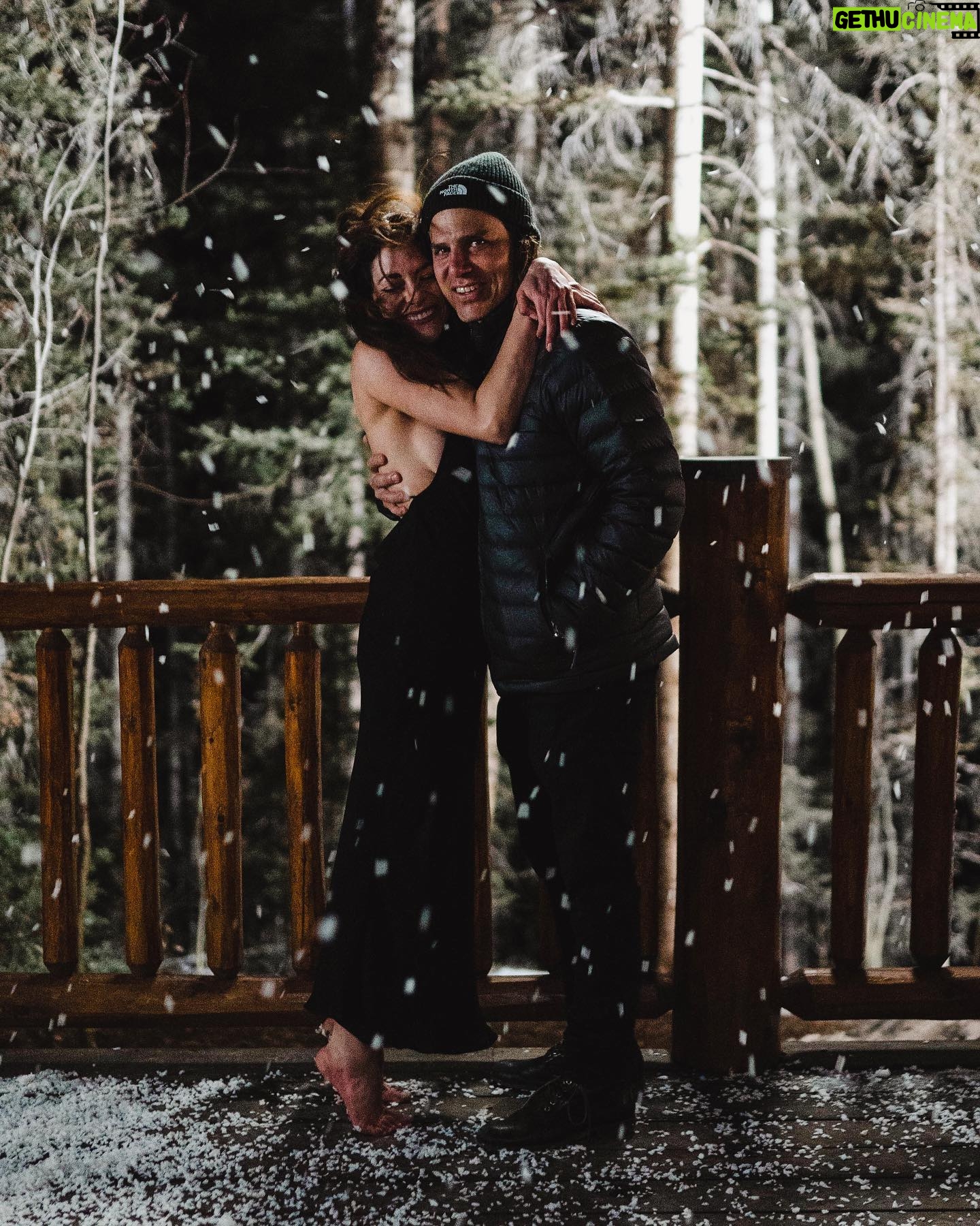 Inbar Lavi Instagram - I’ve watched our extraordinary cast and crew pull up at blizzard hight and altitude peak to breath life into this film. Thank you to everyone who helped capture the magic. I still cant believe I get to do this for a living!! Black Diamond BTS by @ericakiara
