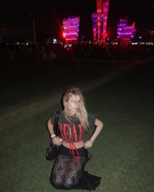 Indi Star Instagram - Day 1 Coachella🚀❤️🪐 #coachella