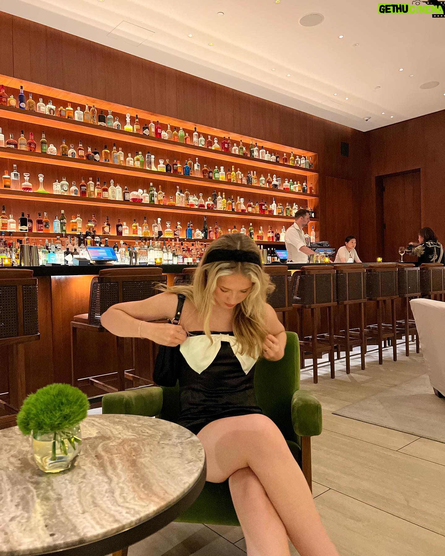 Indi Star Instagram - Spinning in my highest heels🪩 . . . . . #outfitoftheday #blackdress #loveyourself #songquotes
