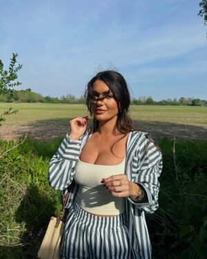 India Reynolds Instagram - Going to be living in this if the rain ever stops! 💚