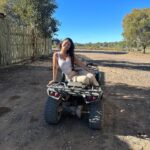 India Reynolds Instagram - Best day ever!!!! 🦒🐘🦓
